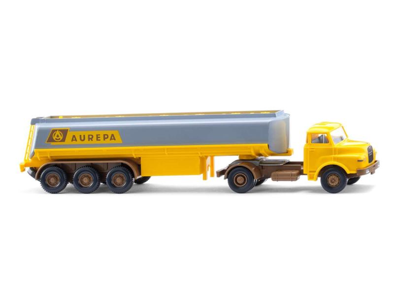 Wiking HO Tanksattelzug (MAN) 
