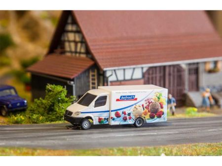 Faller Car-System MB Sprinter bofrost* (HERPA)