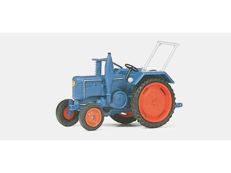 Preiser HO Ackerschlepper LANZ D 2416. Schmale Bereifung. Fe