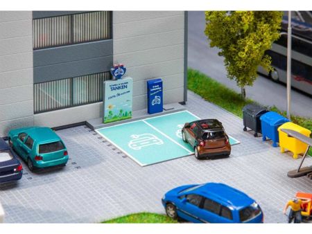 Faller HO Ladestation für E-Fahrzeuge