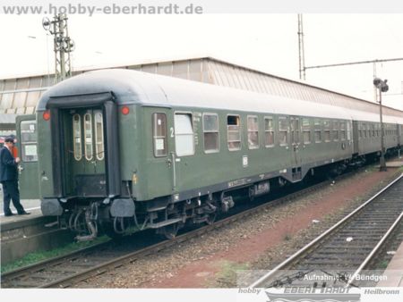 Piko Mitteleinstiegswagen 1. / 2. Klasse ABym DB IV