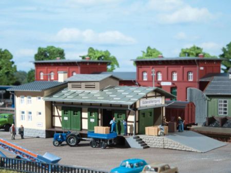 Auhagen TT Güterschuppen
