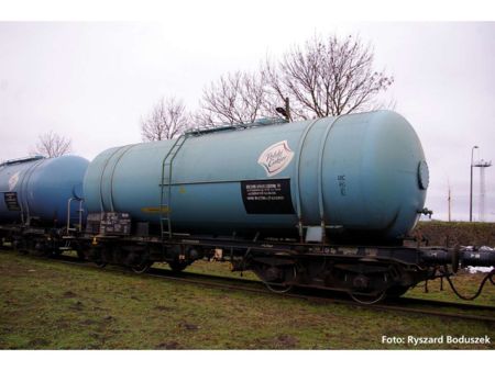 PIKO HO Kesselwagen 406Rb PKP V
