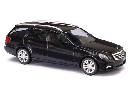 Busch HO Bausatz: Mercedes E-Klasse T-