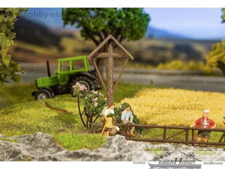 Faller 2 Marterl mit Bank
