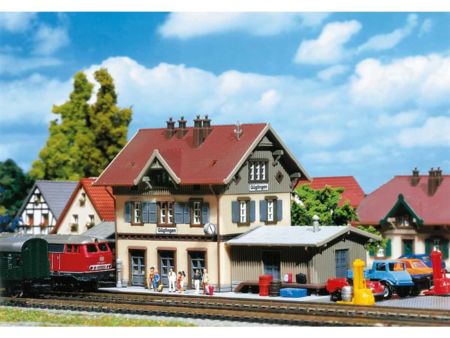 Faller  Spur Z  Bahnhof Güglingen