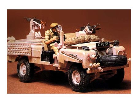 Tamiya 1:35 Brit.SAS Land Rover P.Pant.(1)