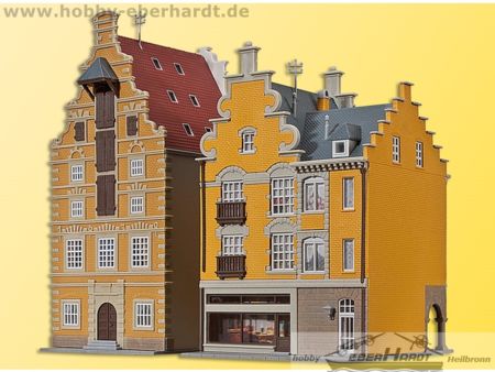 Kibri N Bürgerhäuser in Tournai, 2 Stück