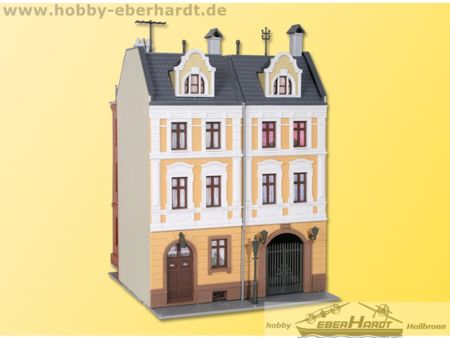 Kibri H0 Stadthaus mit Fabrikanbau