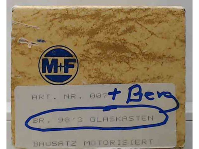 M+F 007     Second hand  SH3524