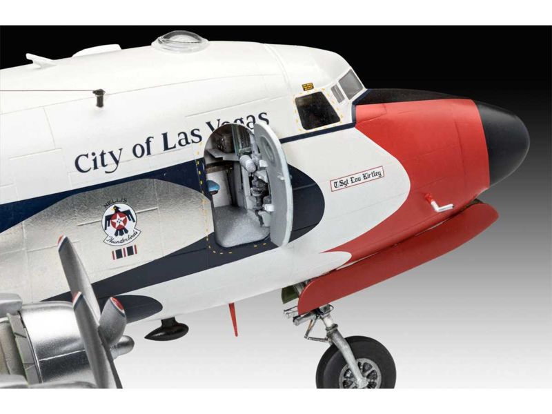 Revell  C-54D Thunderbirds Platinum E