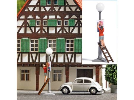 Busch A-Set: Plakataufhängerin H0