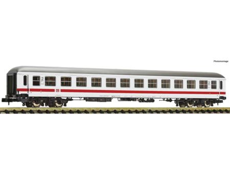 Fleischmann UIC Reisezugw.2.Kl.weiß#1     
