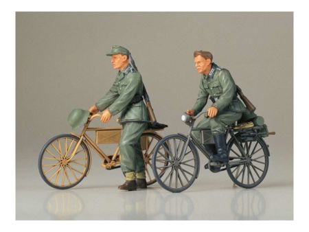 Tamiya 1:35 Diorama-Set Soldaten m.Fahrrad (2)