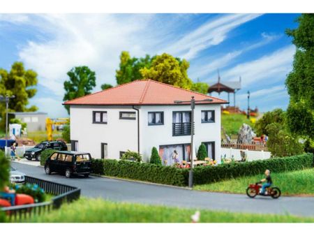 Faller H0 WeberHaus ModernLife