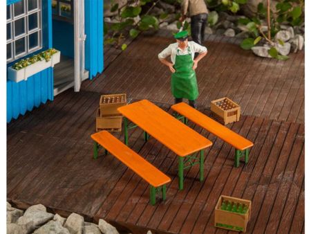 Pola G Biertisch und -bänke