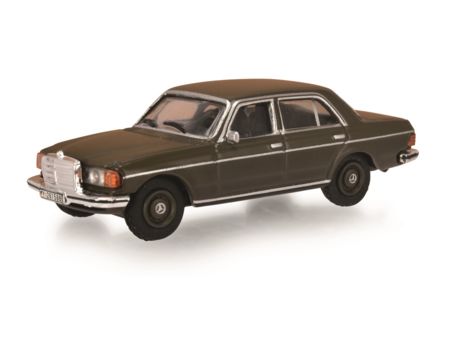 Schuco Mercedes-Benz 230E 1:87