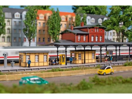 Auhagen N Bahnhofsausstattung