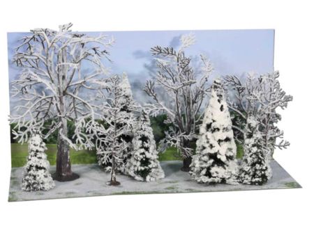 Heki  Winterwald, 10 Bäume und Tannen 7-14 cm