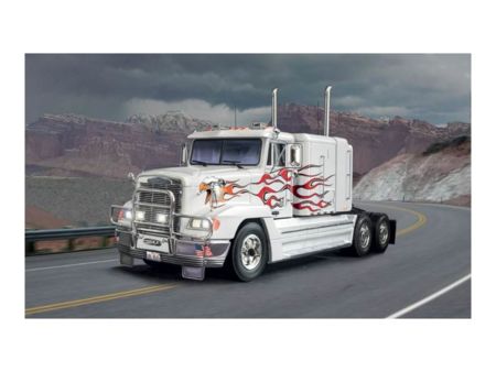 Italieri 1:24 Freightliner FLD 120 (Classic)