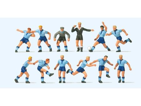 Preiser HO Fussballmannschaft.Hellblaue Trikots, dunkelblaue