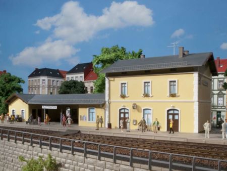 Auhagen H0 Bahnhof Plottenstein