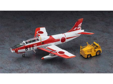 HASEGAWA 1/72 Fuji T-1A/B mit Schlepper