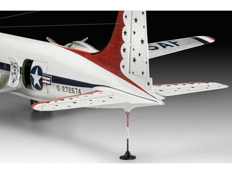 Revell  C-54D Thunderbirds Platinum E