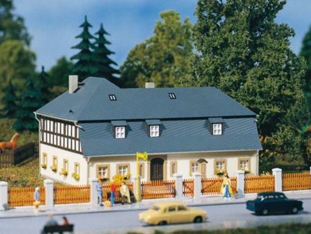 Auhagen H0 Wohnhaus Mühlenweg 1