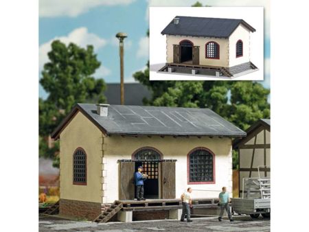 Busch HO Kleiner Güterschuppen