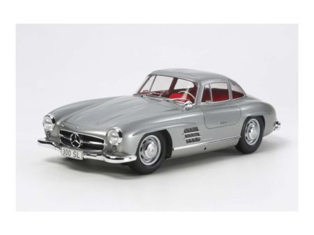 Tamiya 1:24 Mercedes Benz 300SL Flügeltürer