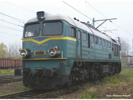 Piko HO Diesellok ST44 PKP IV