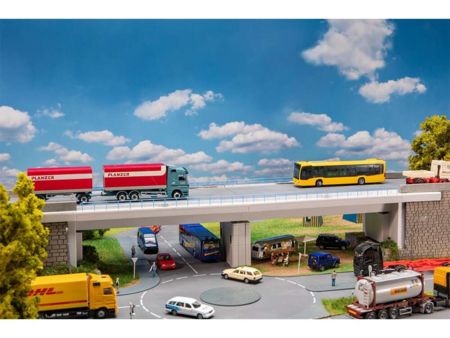Faller HO Betonbrücke, 2-gleisig