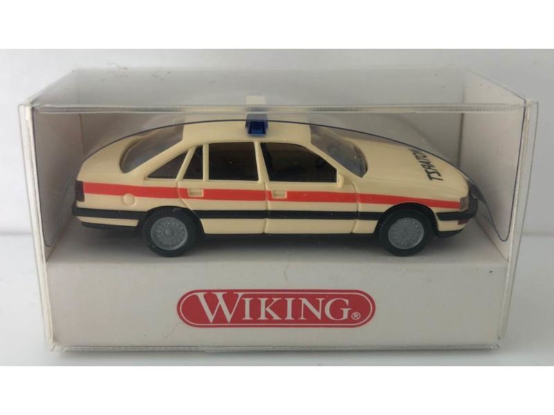 Wiking 071 02 24  Notarzt Opel Senator   Second hand