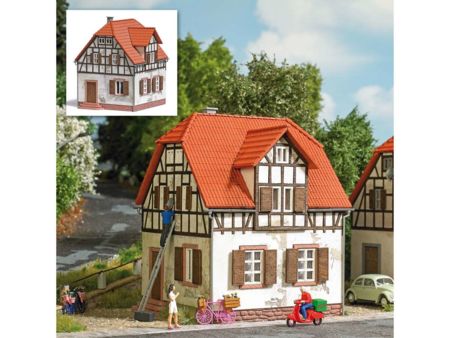 Busch HO Altes Wohnhaus