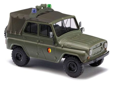 Busch HO UAZ 469, NVA Kolonnen KFZ