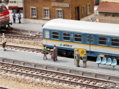 Noch  N L-C Universal-Bahnsteig 3St