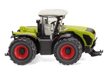 Claas Xerion 4500            