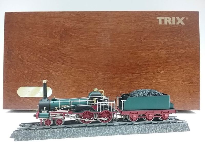 TRIX 42219 Fine Art für Märklin    Second hand  SH0722