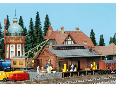 Faller  Spur N Güterhalle mit Ladekran