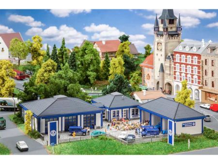Faller N THW-Gebäude mit Fahrzeughalle