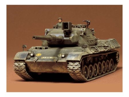 Tamiya 1:35 BW KPz Leopard 1 (1)
