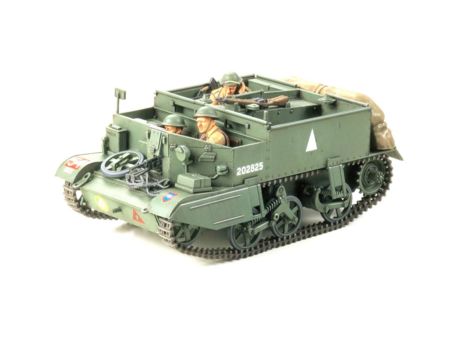 Tamiya 1:35 Brit. Univers. Transp. Mk.II (3)