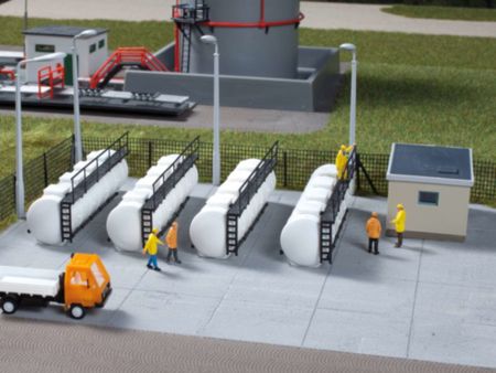 Auhagen TT Tanks