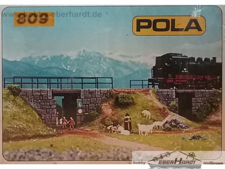 POLA 809     Second hand  SH3418