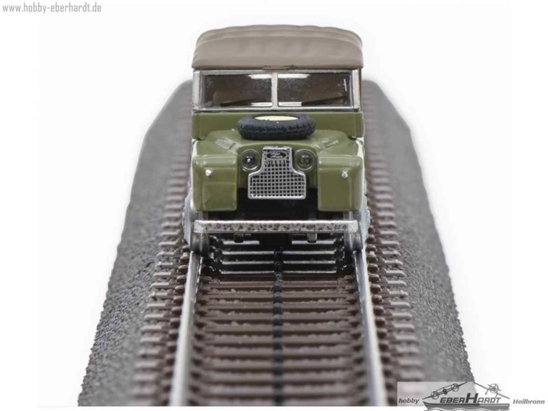 Schuco Land Rover Schienenfahrzeug 1:87