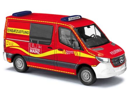 Busch HO Mercedes Sprinter kurz, Feuer
