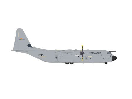 Herpa Wings  1:200 C-130J-30 Luftwaffe