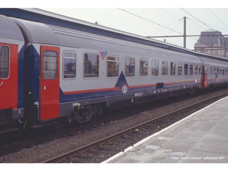 Piko Schnellzugwagen Eurofima 2. Klasse SNCB V