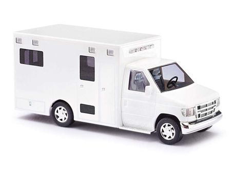 Busch HO Bausatz: Ford E-350 Flachdach